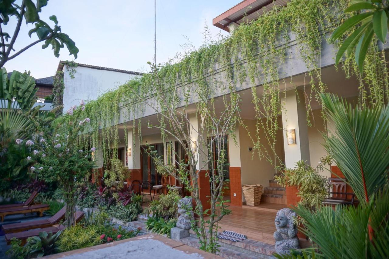 Gong Vanka Guest House Canggu 외부 사진